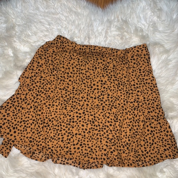 Cheetah “Love for Humanity” Skort 😍 - Picture 3 of 3
